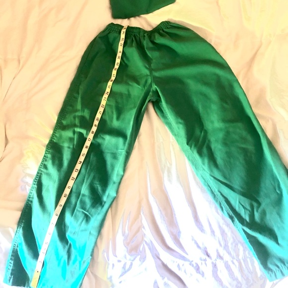 Turquoise Scrubs - Picture 5 of 6